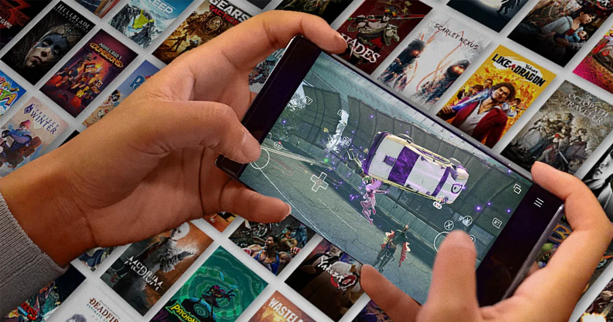 Xbox Cloud Gaming running with an official touch-control overlay on mobile devices